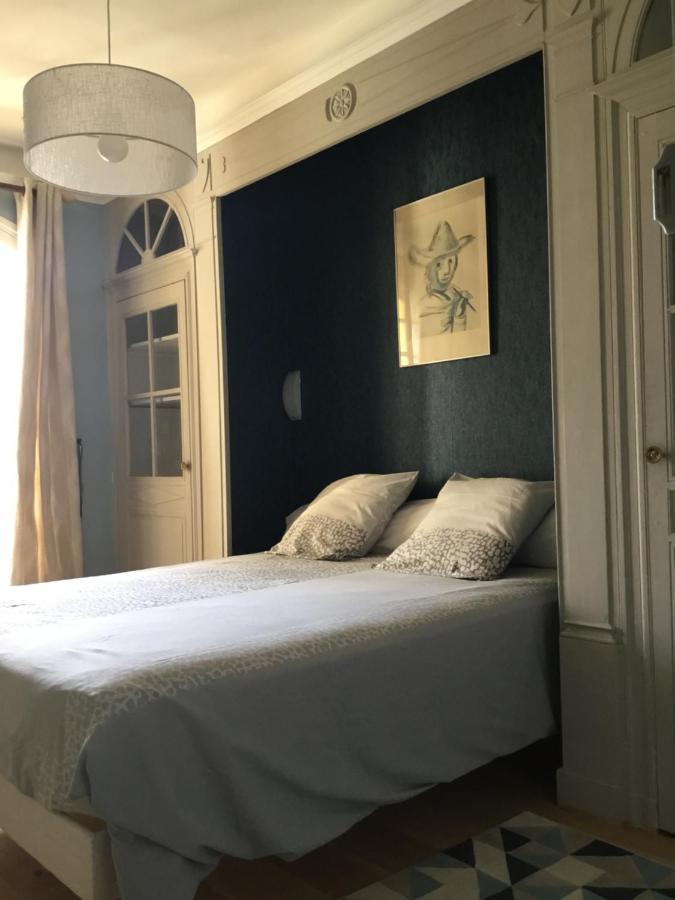 L'Escalere Bed & Breakfast Arnaud-Guilhem Екстериор снимка